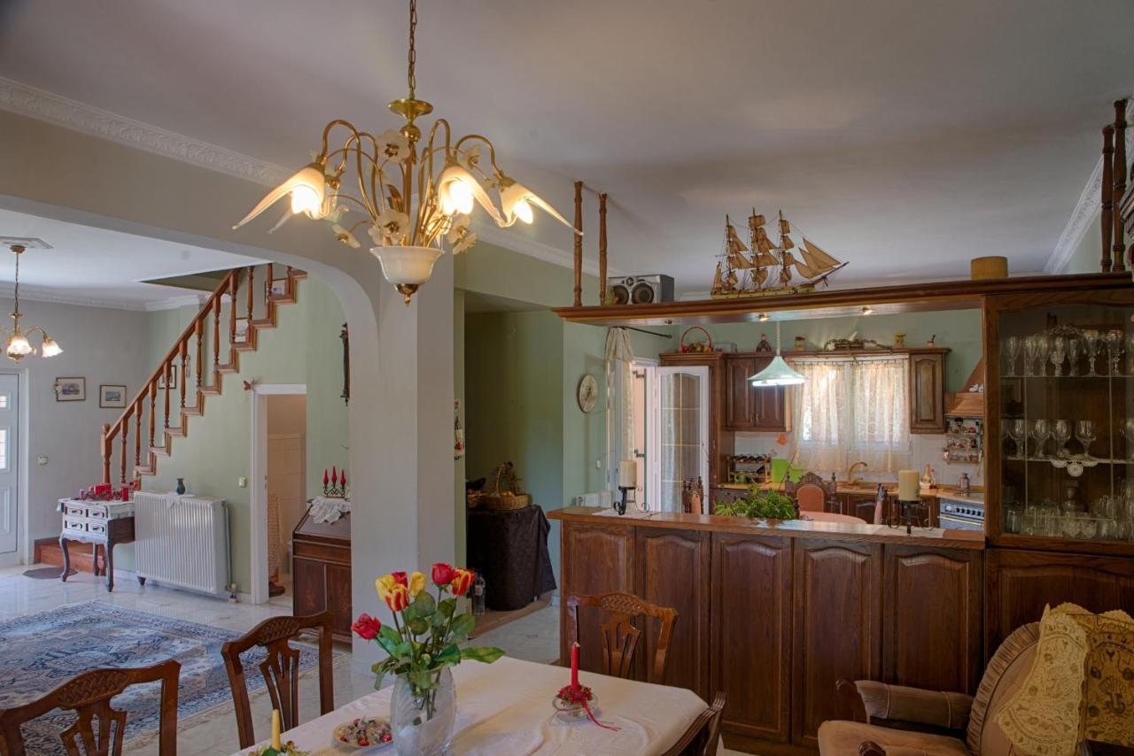 Villa Christina Gastouri  Екстериор снимка
