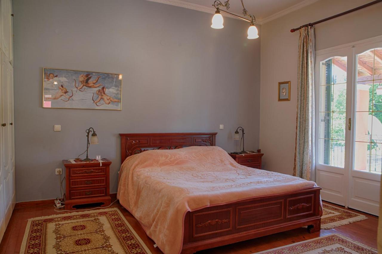 Villa Christina Gastouri  Екстериор снимка