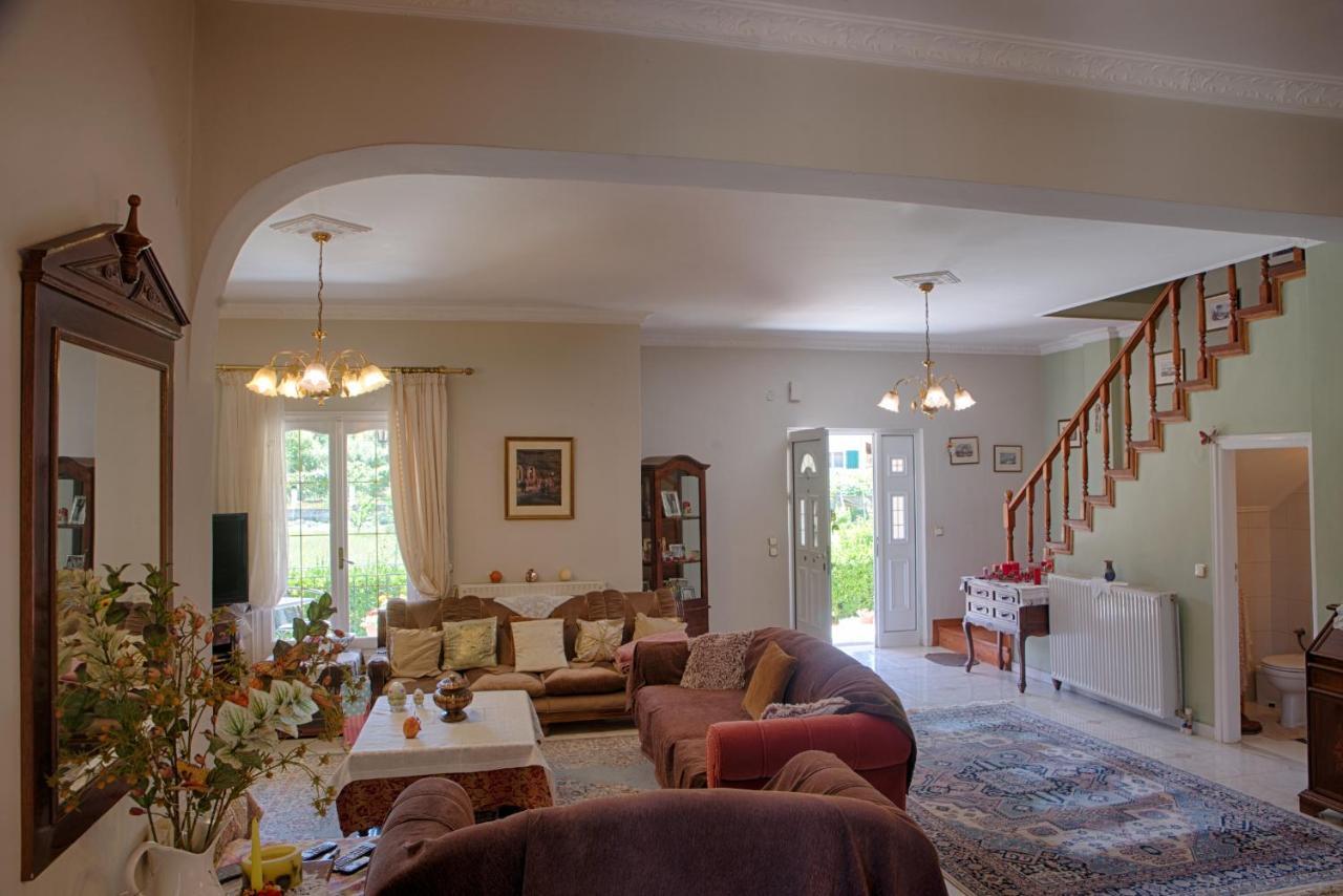 Villa Christina Gastouri  Екстериор снимка